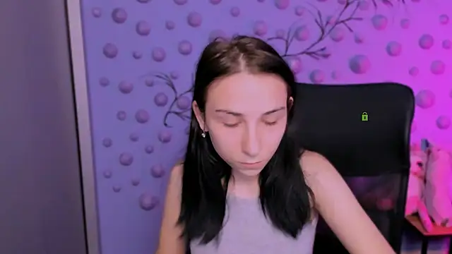 sweetie chloe  online show from 01-06-26, 09:46