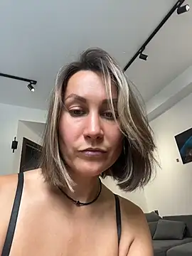Jack-Alice online show from 07-19-26, 07:56