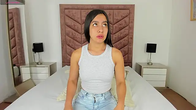 Zara Cardona online show from 01-19-26, 11:03