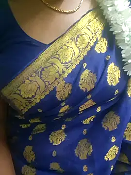 Snapshot of tamil-Diya90 chatting on 04-16-26, 06:09 tamil-Diya90 online show from 04-16-26, 06:09