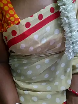 Snapshot of tamil-Diya90 chatting on 04-18-26, 07:58 tamil-Diya90 online show from 04-18-26, 07:58