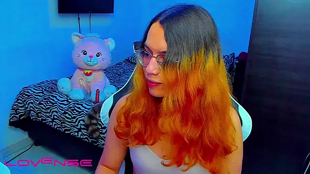 lillykittyyy online show from 04-12-26, 03:11
