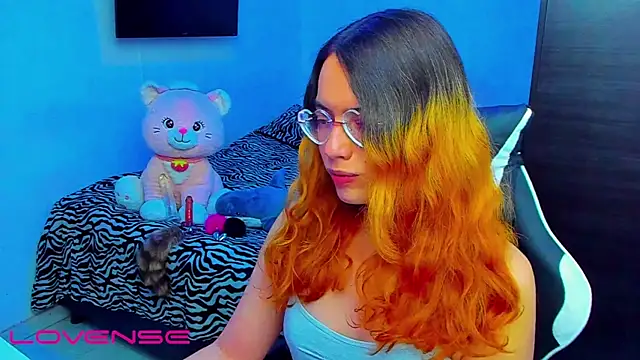 lillykittyyy online show from 05-09-26, 03:23