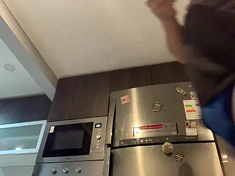 miker1239 online show from 02-17-26, 03:47