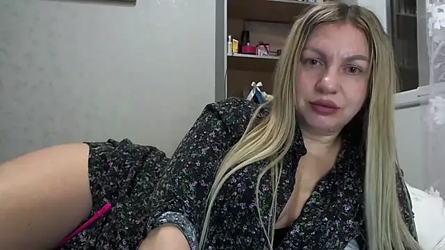 AmandaSexyLAX online show from 02-06-26, 07:06