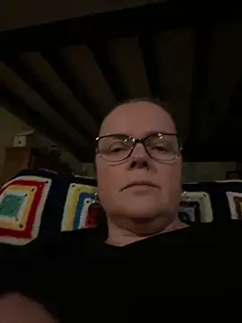 Snapshot of Malorie01 chatting on 02-07-26, 06:44 Malorie01 online show from 02-07-26, 06:44