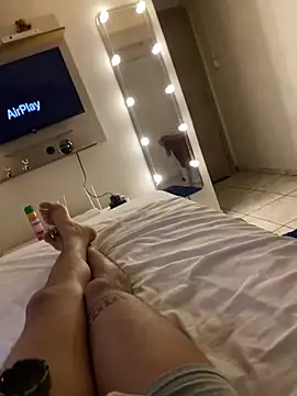 GostosoRS25 online show from 04-18-26, 08:09