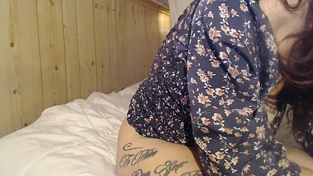 saraswirls69xh online show from 05-11-26, 02:45