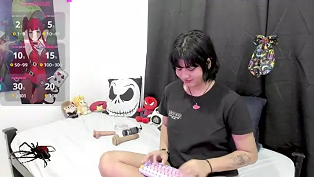 natsumixx online show from 06-16-26, 10:56