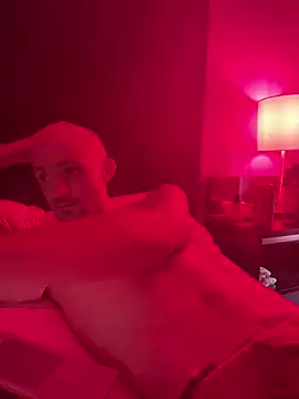 Snapshot of cloudyplay661 chatting on 04-03-26, 09:57 cloudyplay661 online show from 04-03-26, 09:57