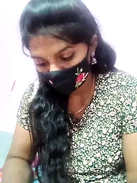 Snapshot of Tamil_Hot_Anu chatting on 02-10-26, 08:35 Tamil Hot Anu online show from 02-10-26, 08:35