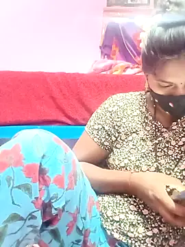 Snapshot of Tamil_Hot_Anu chatting on 03-08-26, 05:11 Tamil Hot Anu online show from 03-08-26, 05:11