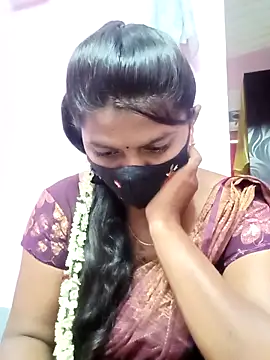 Snapshot of Tamil_Hot_Anu chatting on 03-15-26, 02:06 Tamil Hot Anu online show from 03-15-26, 02:06