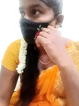 Snapshot of Tamil_Hot_Anu chatting on 03-15-26, 04:46 Tamil Hot Anu online show from 03-15-26, 04:46