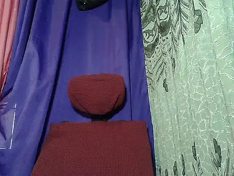 prettymomma24xx online show from 07-31-26, 10:09