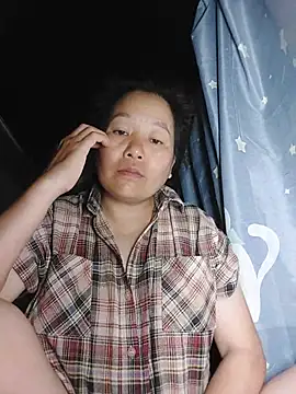 Snapshot of donaaa2 chatting on 05-19-26, 04:13 donaaa2 online show from 05-19-26, 04:13