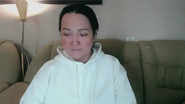 infinity loveliness online show from 10-21-25, 05:52