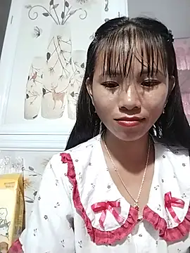 Snapshot of Wily-06 chatting on 07-20-26, 10:39 Wily-06 online show from 07-20-26, 10:39