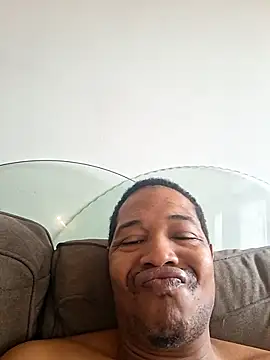 moneyboi1988 online show from 01-06-26, 03:05
