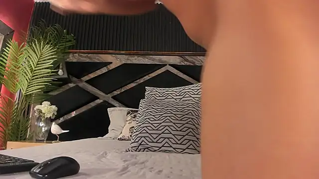 KendallWiings online show from 01-17-26, 05:27