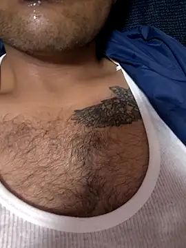 Chocolate-Axel online show from 02-08-26, 01:58