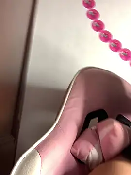 DulcePiink online show from 03-03-26, 07:53