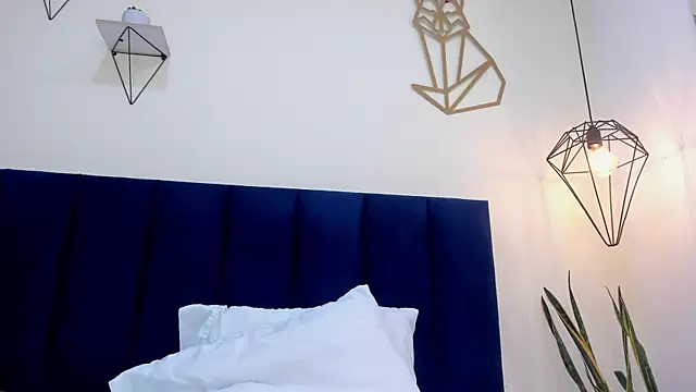 mayaevansmg online show from 06-16-26, 12:19