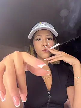 vicky bass  online show from 07-06-26, 12:18