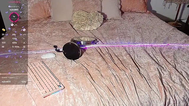 Snapshot of secretluv chatting on 03-20-26, 04:06 secretluv online show from 03-20-26, 04:06