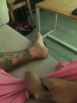 Snapshot of psilocibina22 chatting on 02-18-26, 02:29 psilocibina22 online show from 02-18-26, 02:29