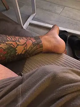 Snapshot of psilocibina22 chatting on 03-01-26, 02:57 psilocibina22 online show from 03-01-26, 02:57