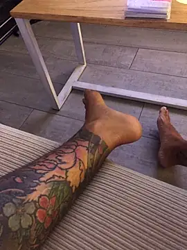 Snapshot of psilocibina22 chatting on 03-24-26, 01:21 psilocibina22 online show from 03-24-26, 01:21