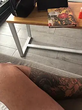 Snapshot of psilocibina22 chatting on 03-29-26, 11:43 psilocibina22 online show from 03-29-26, 11:43