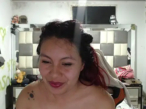 dulcecandy18 online show from 02-03-26, 04:21