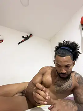 leon97hot online show from 01-11-26, 05:23