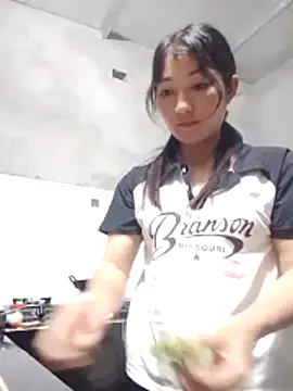 Snapshot of Asami_6868 chatting on 03-01-26, 11:23 Asami 6868 online show from 03-01-26, 11:23