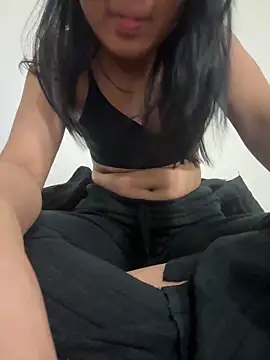 hina 001 online show from 02-17-26, 02:02