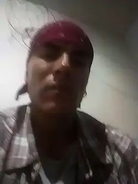 Snapshot of Mike_43 chatting on 03-08-26, 10:46 Mike 43 online show from 03-08-26, 10:46