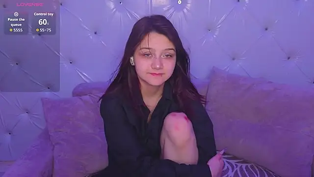 xxxnaughtyfoxyxxx online show from 05-01-26, 05:17