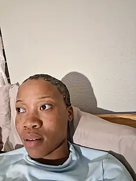 Snapshot of wey612 chatting on 01-10-26, 05:48 wey612 online show from 01-10-26, 05:48