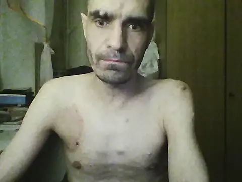 Snapshot of Gattuzoman85 chatting on 03-03-26, 09:42 Gattuzoman85 online show from 03-03-26, 09:42