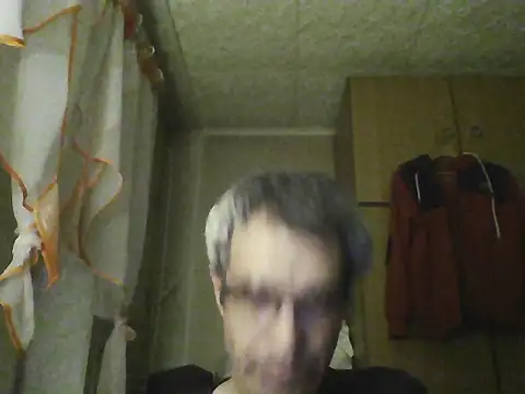 Snapshot of Gattuzoman85 chatting on 06-05-26, 09:31 Gattuzoman85 online show from 06-05-26, 09:31