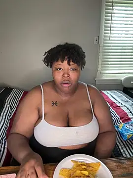 Chocolatebunnyxx96 online show from 05-01-26, 05:28