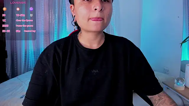 Zury Ramirez online show from 04-25-26, 08:39