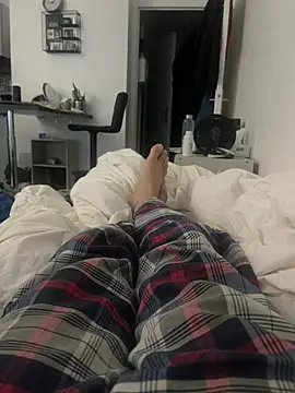 Snapshot of zonki123 chatting on 01-12-26, 08:08 zonki123 online show from 01-12-26, 08:08