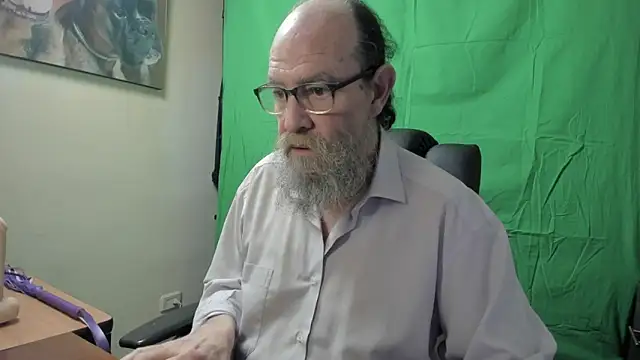 Uncle Hottie online show from 03-16-26, 04:55