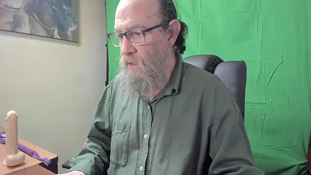 Uncle Hottie online show from 03-17-26, 03:48