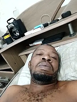 Negaomalinha1 online show from 01-15-26, 12:21