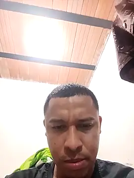 Snapshot of Ellatin15 chatting on 02-21-26, 01:50 Ellatin15 online show from 02-21-26, 01:50