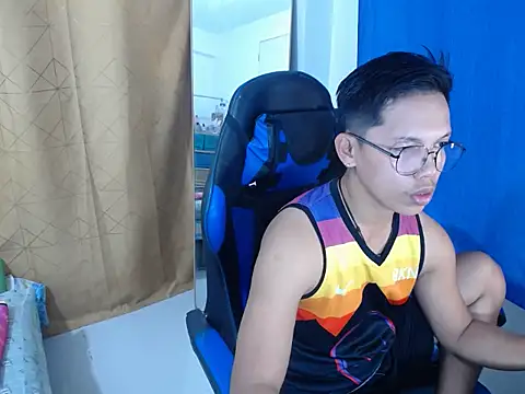 Snapshot of holly_oreo chatting on 07-14-26, 10:21 holly oreo online show from 07-14-26, 10:21